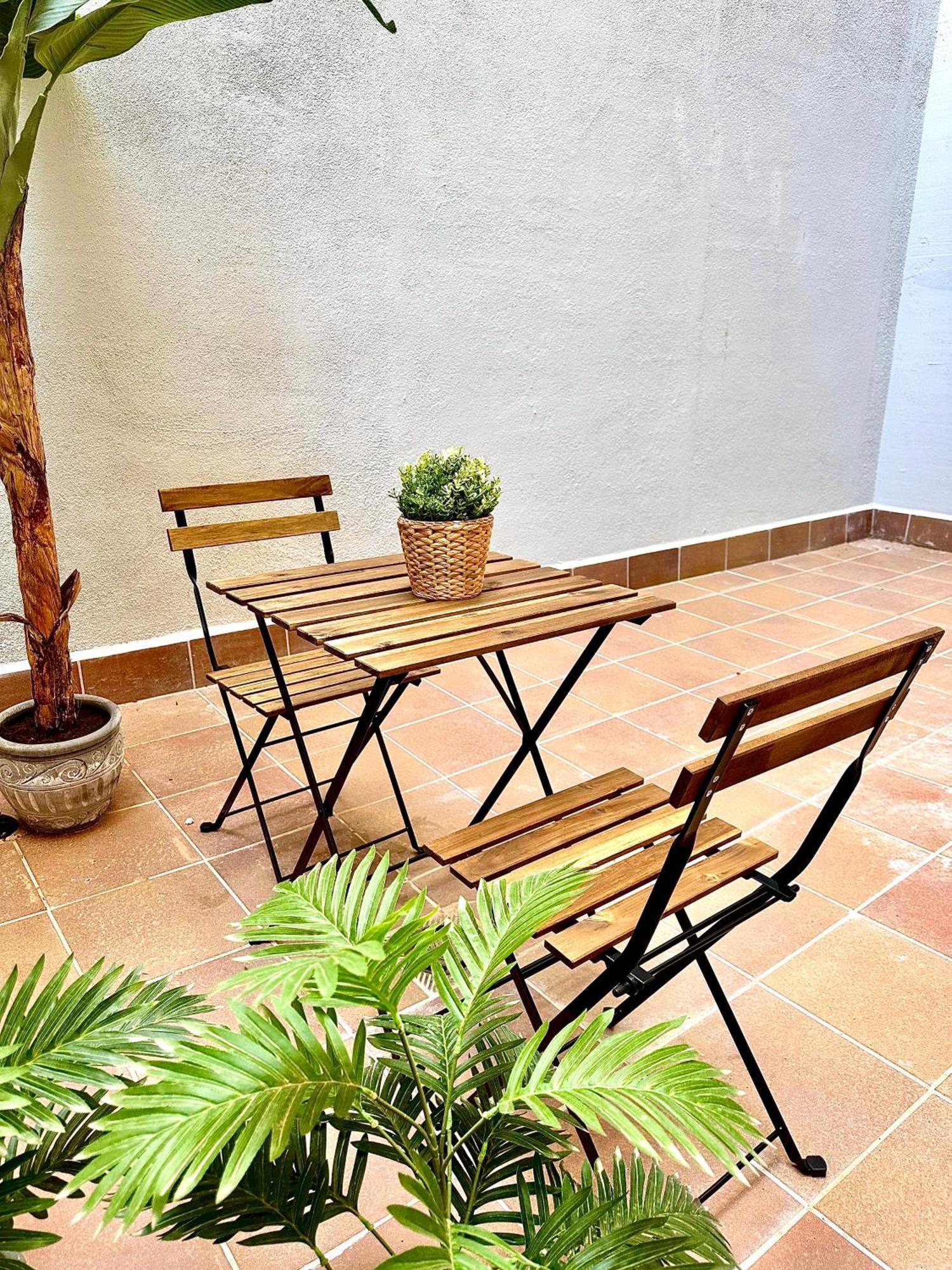 Monturiol Apartaments Barcelona Ruang foto